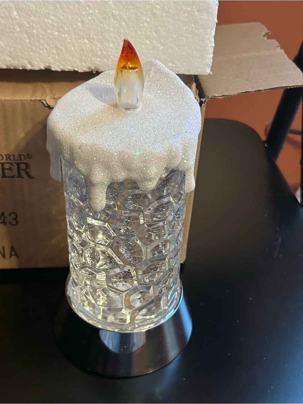 Kurt S. Adler, New In Box, Sparkling White Glitter LED with Amber Flame